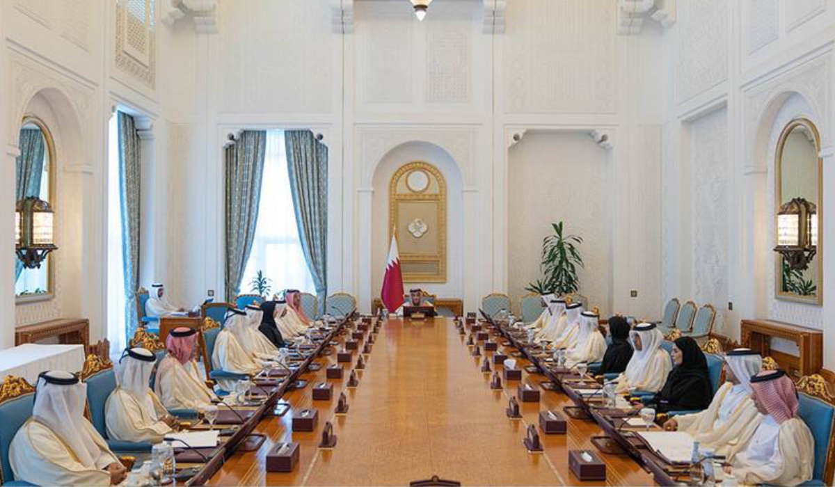 The Cabinet Meeting